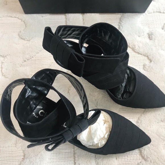 AUTHENTIC CHANEL VINTAGE Black Crystal CC Logo Strappy Dress Heels - Picture 4 of 12